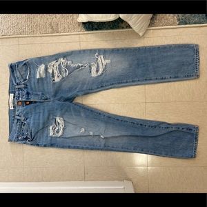 Gap girlfriend cut jeans size 26 $25